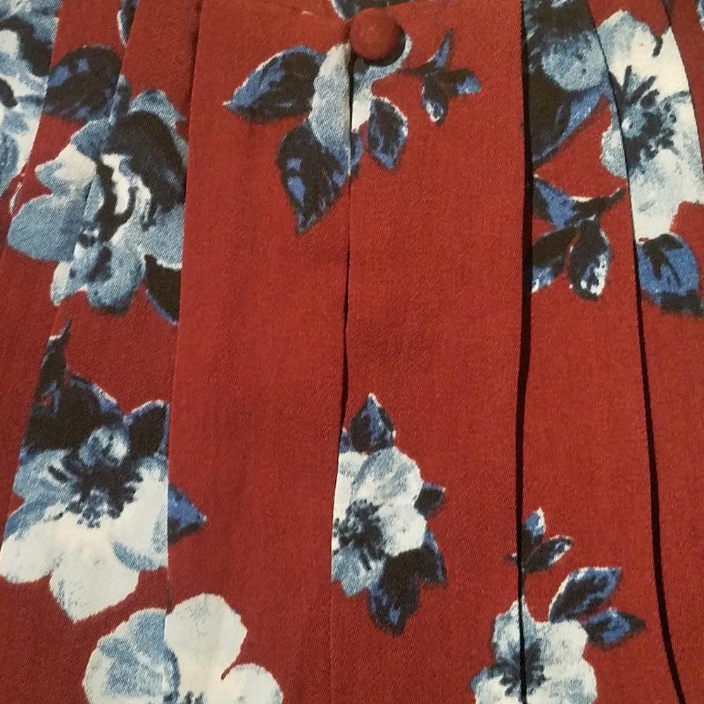 41 Hawthorn red wine floral sleeveless dress - Picture 4 of 9